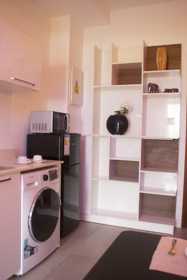 103, Ebene Square Apartment *